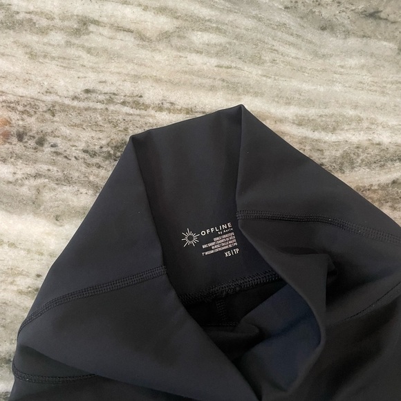 OFFLINE By Aerie Goals 7" Bike Short Black Size XS - Picture 5 of 6